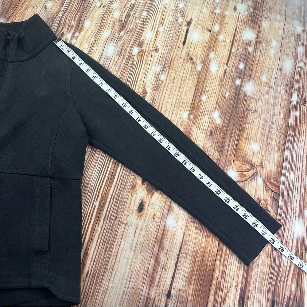 Lululemon Women's Insculpt Jacket Color Heathered Black / Black Size 8 Full Zip
